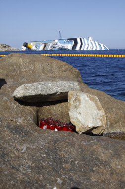 Concordia cruise ship sank clipart