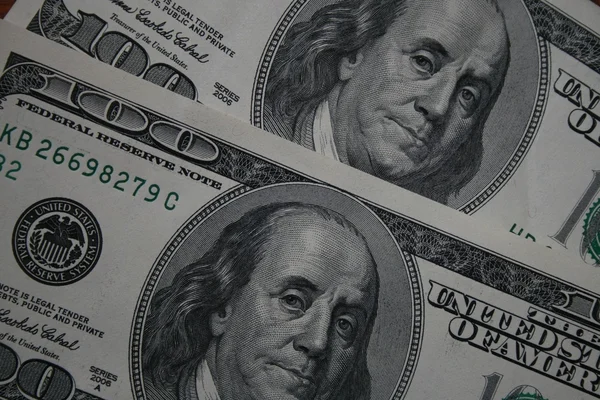 yüz dolar ABD