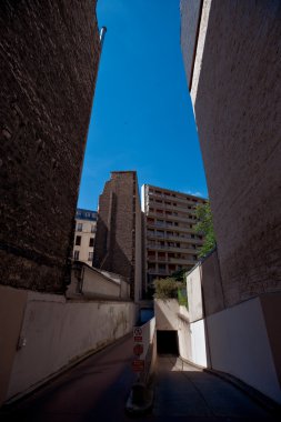 yer altı otoparkı. Paris. Fransa