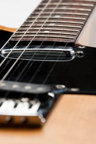 Струны на гитаре — стоковое фото