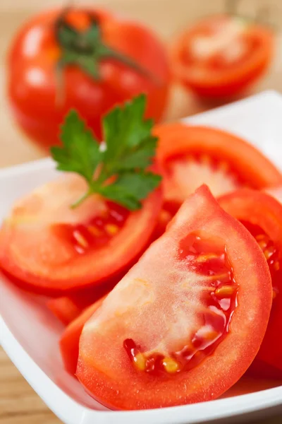 ボウルの中のトマト — ストック写真