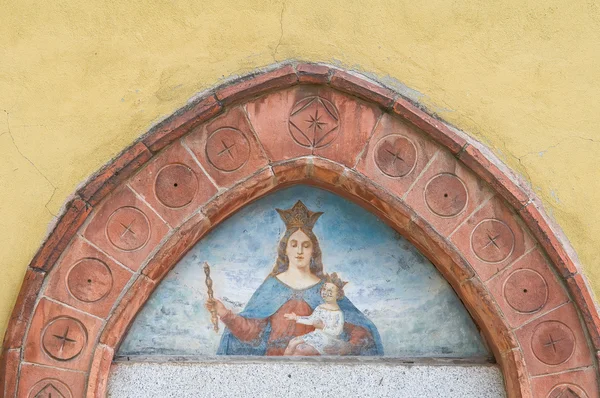Santa María en la iglesia de Cortina. Piacenza. Emilia-Romaña. Italia . —  Fotos de Stock