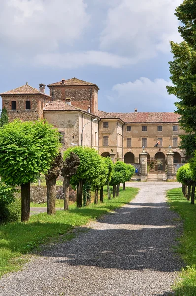 Castle of Agazzano. Emilia-Romagna. Italy. — Stock Photo, Image