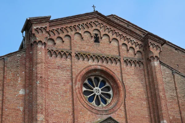 フォンテヴィーヴォのシトー会修道院。エミリア ＝ ロマーニャ州。イタリア. — ストック写真
