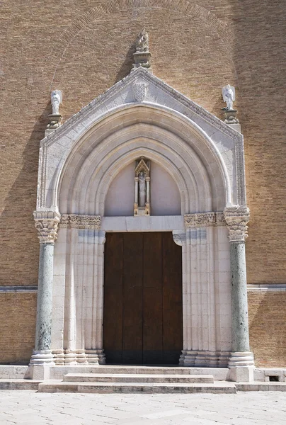 Basílica Catedral. Lucera. Puglia. Italia . — Foto de Stock