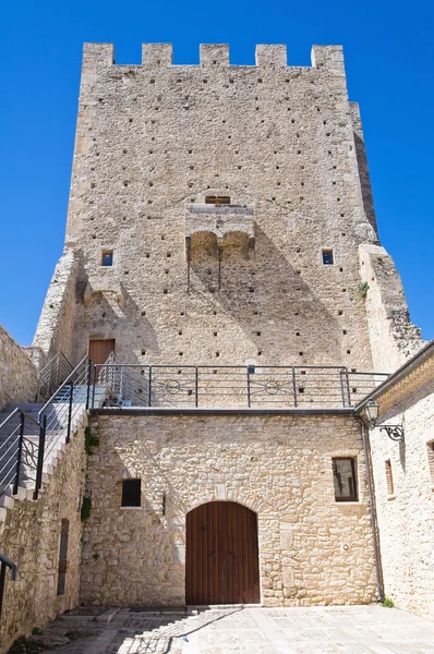 Hertogelijke paleis. Pietramontecorvino. Puglia. Italië. — Stockfoto