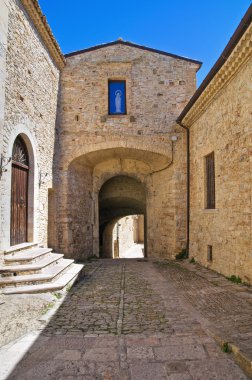 alleyway. pietramontecorvino. Puglia. İtalya.