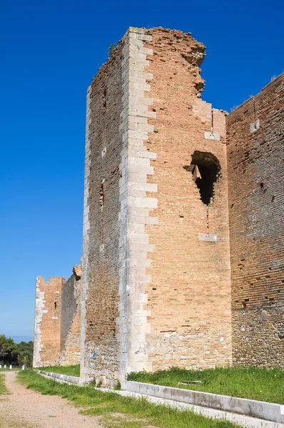 Château de Lucera. Pouilles. Italie . — Photo