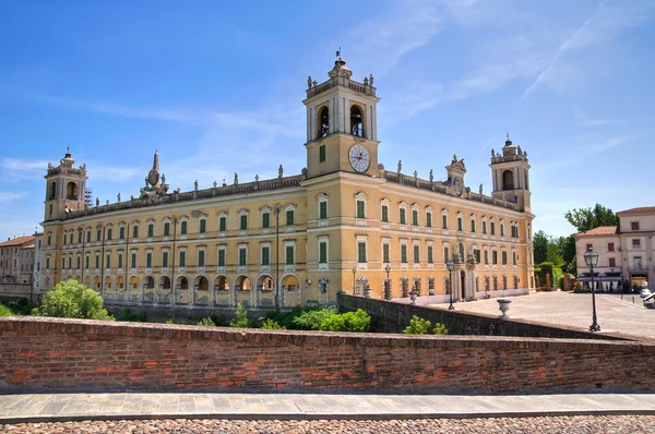 El Palacio Real de Colorno. Emilia-Romaña. Italia . —  Fotos de Stock