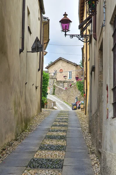 Gasse. compiano. Emilia-Romagna. Italien. — Stockfoto