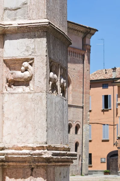 Křtitelnice. Parma. Emilia-Romagna. Itálie. — Stock fotografie