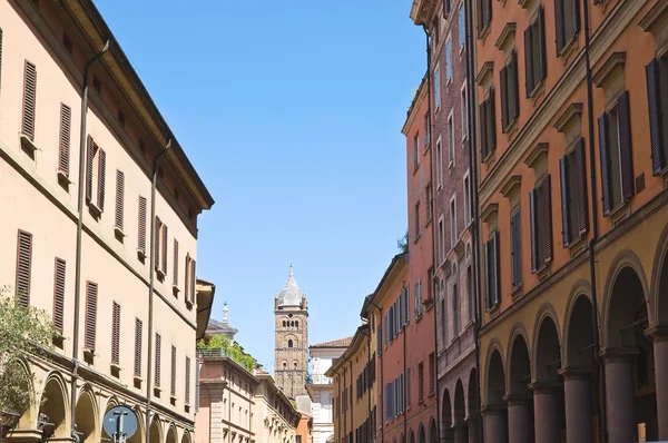 Steegje. Bologna. Emilia-Romagna. Italië. — Stockfoto