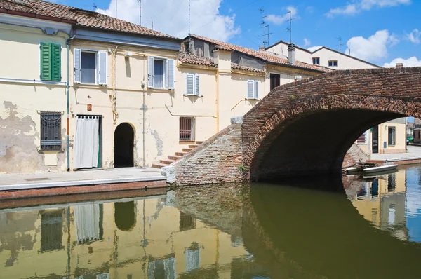 Ponte de São Pedro. Comacchio. Emilia-Romagna. Itália . — Fotografia de Stock