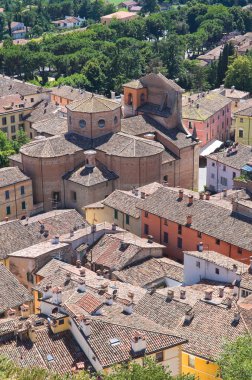 brisighella panoramik manzaralı. Emilia-Romagna. İtalya.