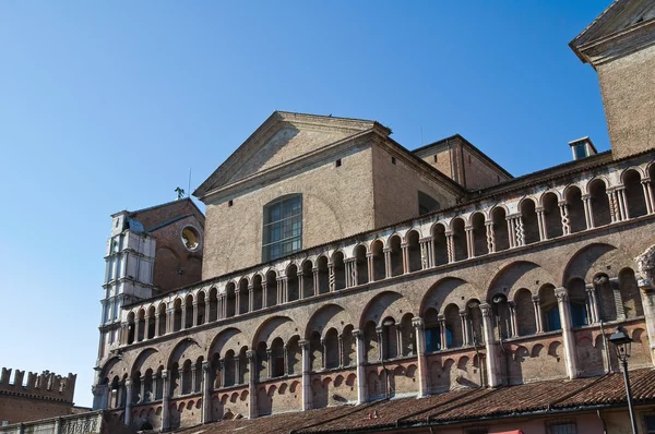 St. Georges Basilika. Ferrara. Emilia-Romagna. Italien. — Stockfoto