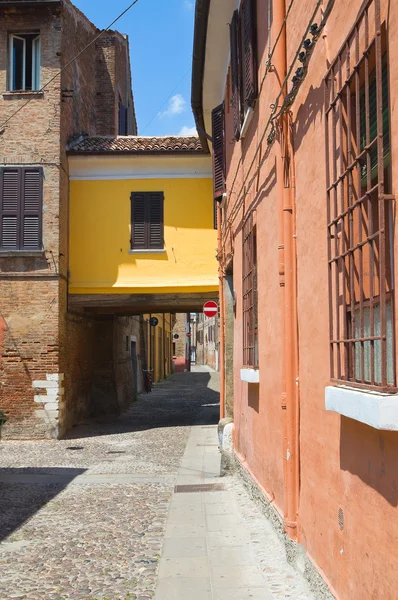 小巷。费拉拉。艾米利亚-罗马涅。意大利. — 图库照片