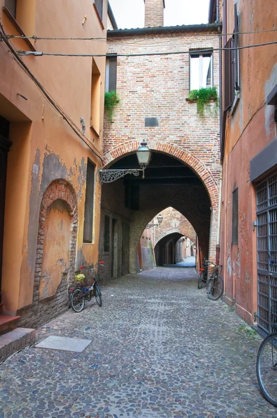 Ulice klenby. Ferrara. Emilia-Romagna. Itálie. — Stock fotografie
