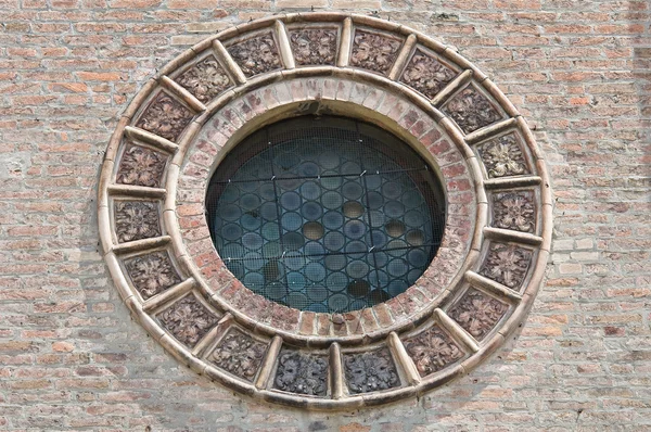 Iglesia de Santa María Nuova. Ferrara. Emilia-Romaña. Italia . — Foto de Stock