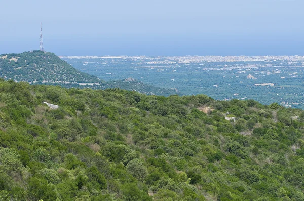 Panoramatický pohled na monopoli. Puglia. Itálie. — Stock fotografie