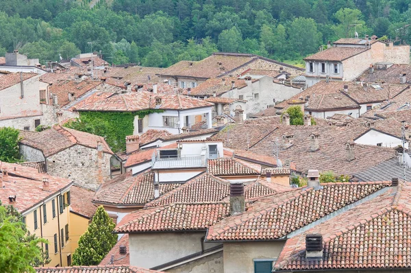 Panoramisch zicht van bobbio. Emilia-Romagna. Italië. — Stockfoto