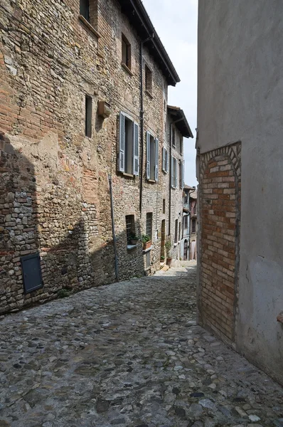 Steegje. Castell'Arquato. Emilia-Romagna. Italië. — Stockfoto