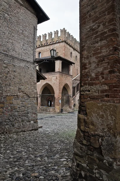 Aleja. CastellʼArquato. Emilia-Romania. Włochy. — Zdjęcie stockowe