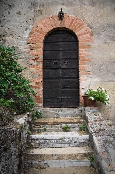 Gropparello kasteel. Emilia-Romagna. Italië. — Stockfoto