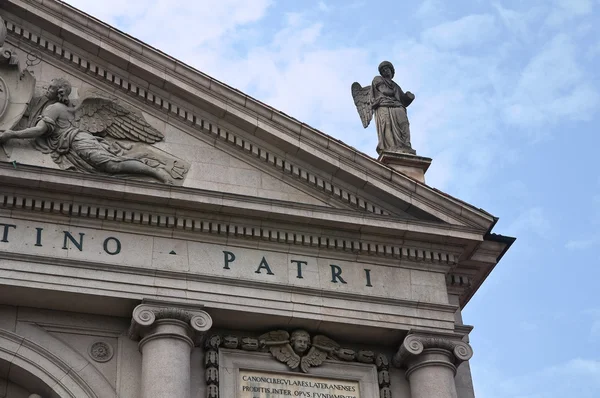 聖アゴスティーノ教会。ピアチェンツァ。エミリア ＝ ロマーニャ州。イタリア. — ストック写真