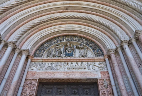 Křtitelnice. Parma. Emilia-Romagna. Itálie. — Stock fotografie