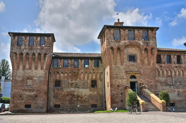 扩充其城堡。艾米利亚-罗马涅。意大利. — 图库照片