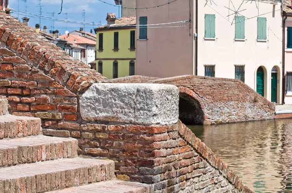 Ponte de São Pedro. Comacchio. Emilia-Romagna. Itália . — Fotografia de Stock