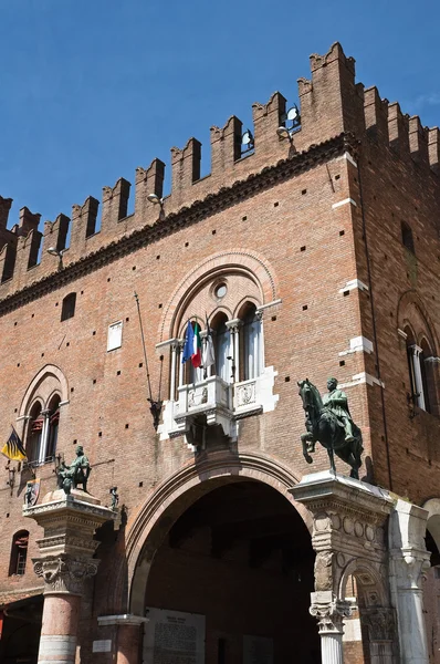 City Hall. Ferrara. Emilia-Romagna. Italy. — Stock Photo, Image