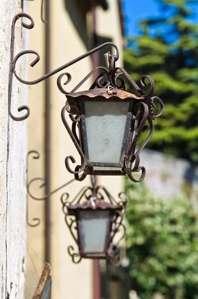 Charakteristické nástěnné lampy. — Stock fotografie