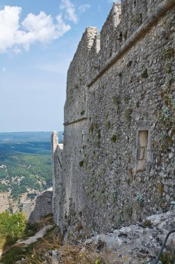 monte sant'angelo Kalesi. Puglia. İtalya.