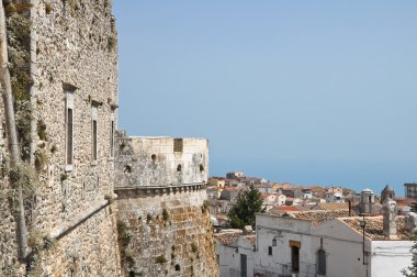 monte sant'angelo Kalesi. Puglia. İtalya.