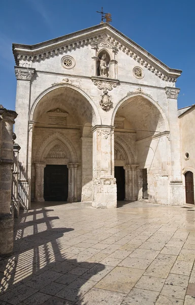 Heiligdom van monte sant'angelo. Puglia. Italië. — Stockfoto