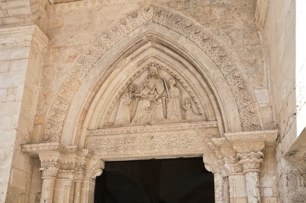 Heiligdom van monte sant'angelo. Puglia. Italië. — Stockfoto