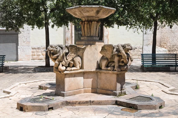 Marble fountain. Conversano. Puglia. Italy. — Stock Photo, Image