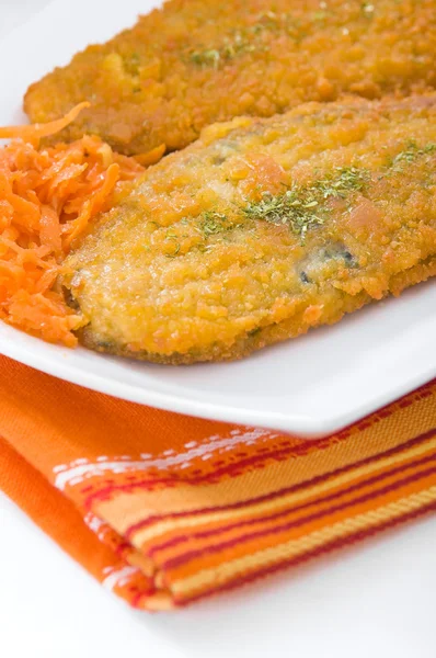 Spinach cutlet on white dish. — Stock Photo, Image