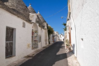 Alberobello 'nun çardağı. Puglia. İtalya..