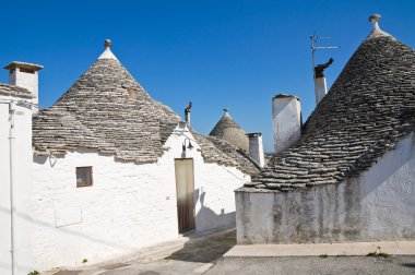 Alberobello 'nun çardağı. Puglia. İtalya..