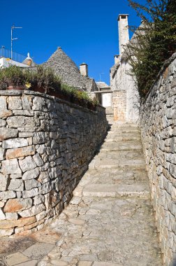 Alberobello 'nun çardağı. Puglia. İtalya..