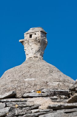 Alberobello 'nun çardağı. Puglia. İtalya..