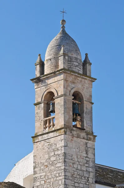 Iglesia de Santa Lucía. Alberobello. Puglia. Italia . — Foto de Stock