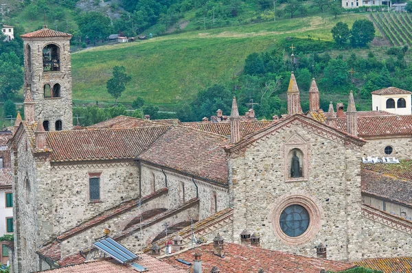 Αβαείο του Αγίου colombano. Bobbio. Εμίλια-Ρομάνια. Ιταλία. — Φωτογραφία Αρχείου
