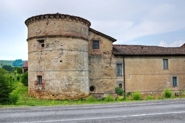 Slottet av folignano. Ponte dellʼOlio. Emilia-Romagna. Italien. — Stockfoto