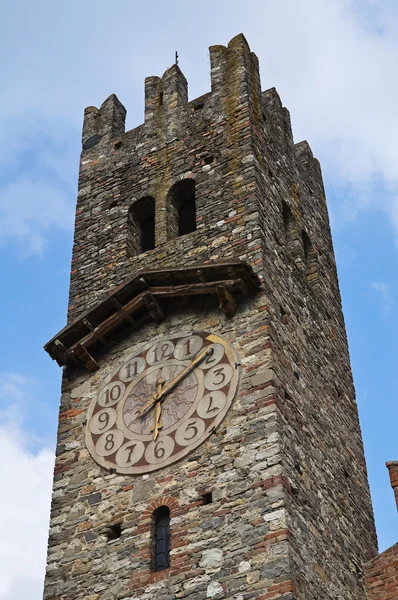 Torre del reloj. Grazzano Visconti. Emilia-Romaña. Italia . —  Fotos de Stock
