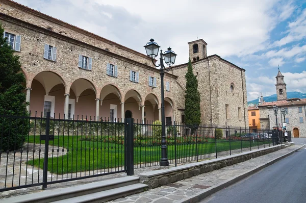 Abadía de San Colombano. Bobbio. Emilia-Romaña. Italia . — Foto de Stock