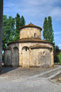 vaftizhane. Vigolo marchese. Emilia-Romagna. İtalya.