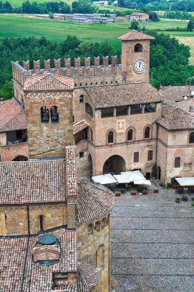 Panoramablick auf castell 'arquato. Emilia-Romagna. Italien. — Stockfoto